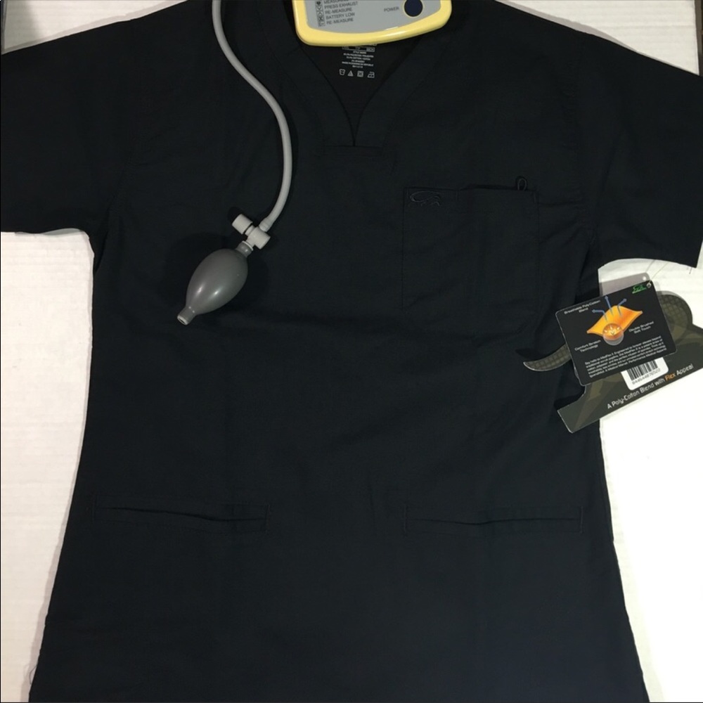 IguanaMed Women's MedFlex V-Neck Scrub Black/Black